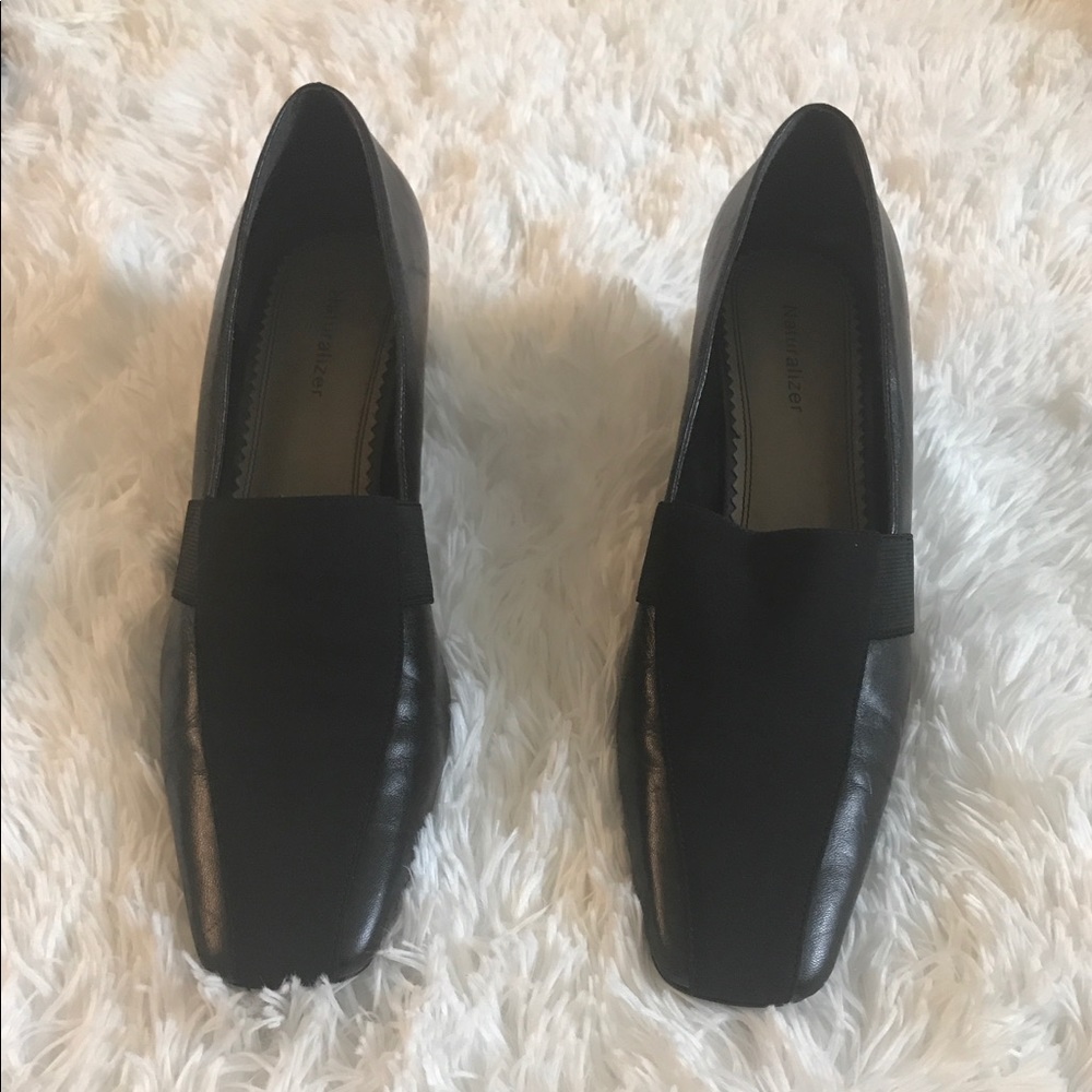 SALE‼️ Naturalizer Pumps